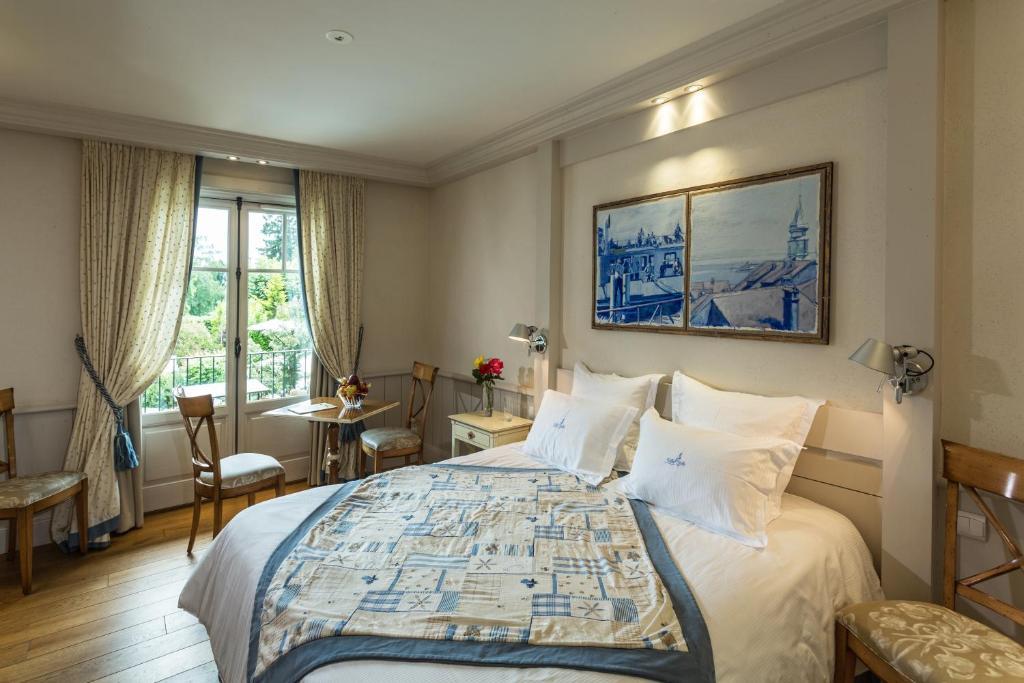 Cécile 4*